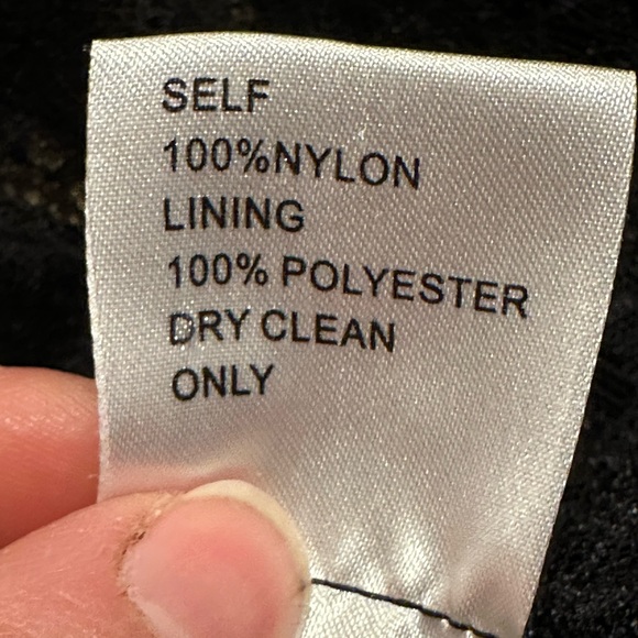 Tadashi Shoji Mermaid Delicate All Lace Gown SZ 4 Black Lace Beige Line … - Picture 12 of 16